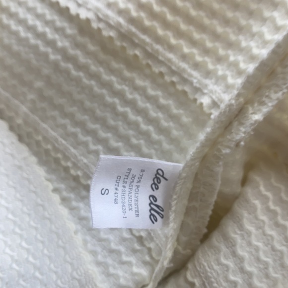 Dress - Picture 5 of 7